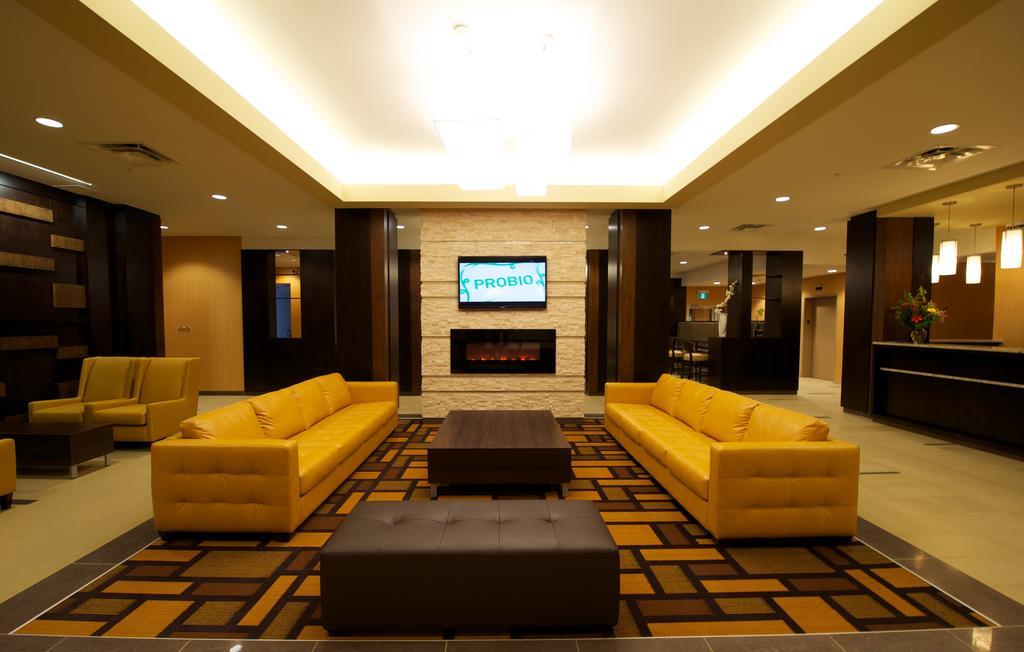 Days Inn & Suites By Wyndham Winnipeg Airport Manitoba Exterior photo